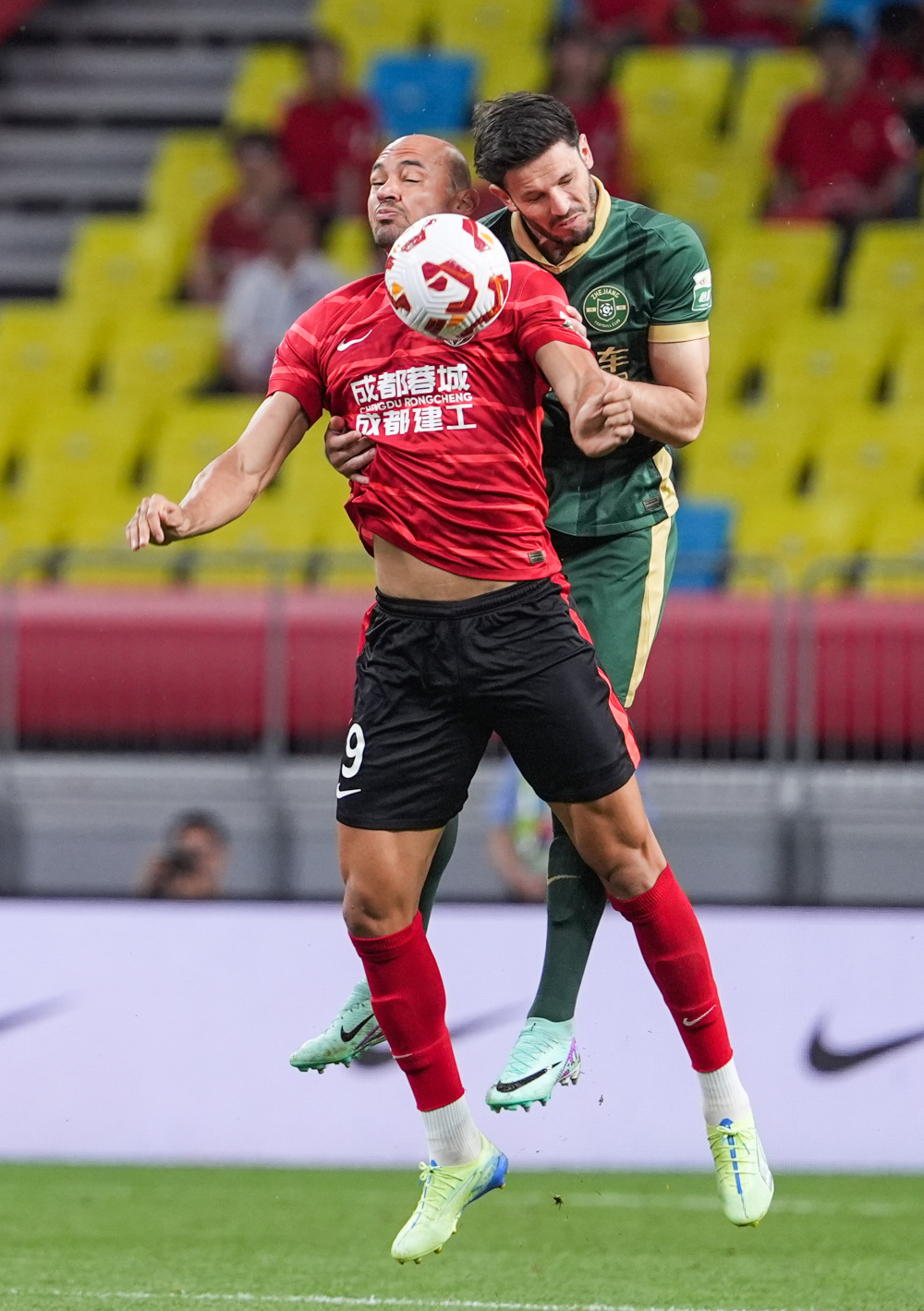 难面前退缩 难面前退缩